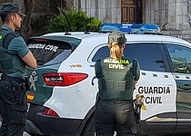 Beamte_Guardia_Civil_Auto