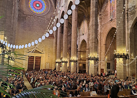 Kirche_Weihnachten_deutsche_evangelische_Gemeinde_